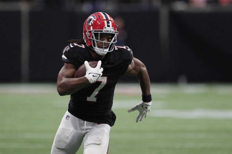 Week 15 Running Back Start/Sit | Player Advice | THE CUTBACK