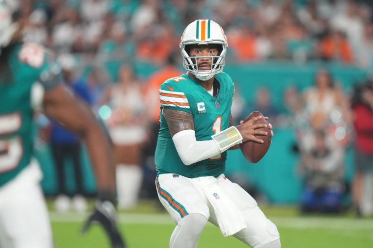 quarterback start/sit