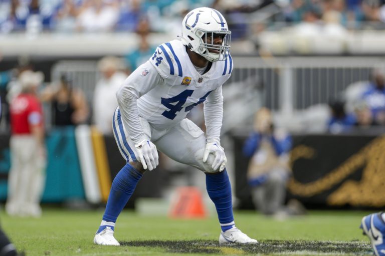 Week 3 IDP Start Sit Fantasy Football 2025 featuring players for DL LB and DB