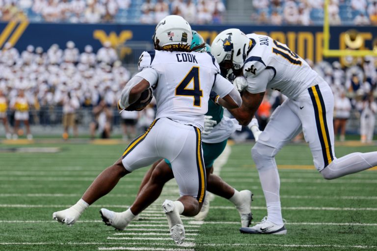 Cam Cook standout for Week 1 College Football Risers and Fallers