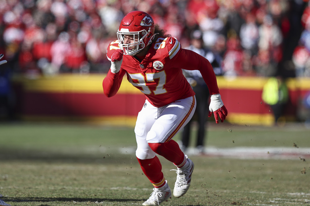 NFL DEC 14 Chargers at Chiefs - Dynasty Nerds Ashton Gillotte | Week 8 IDP Waiver Wire Pickups | Top DL, LB, DB Fantasy Football Adds
