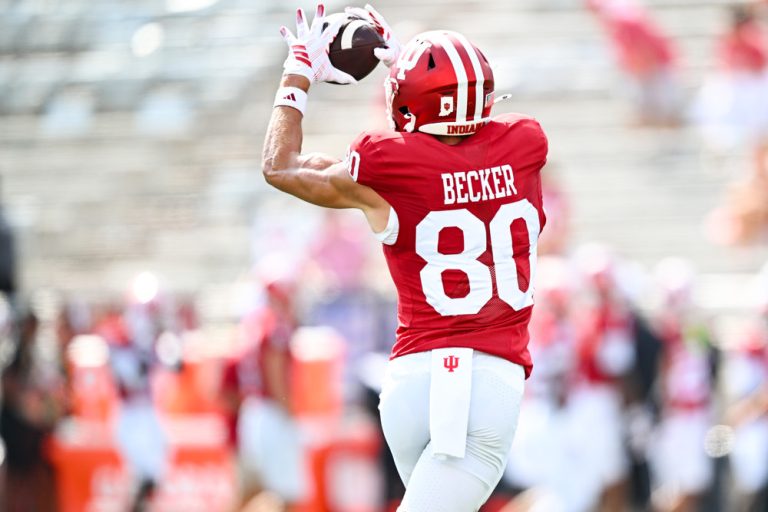 2027 1QB Rookie Mock Draft 3.0 | 3 Rounds | Roster Wars!