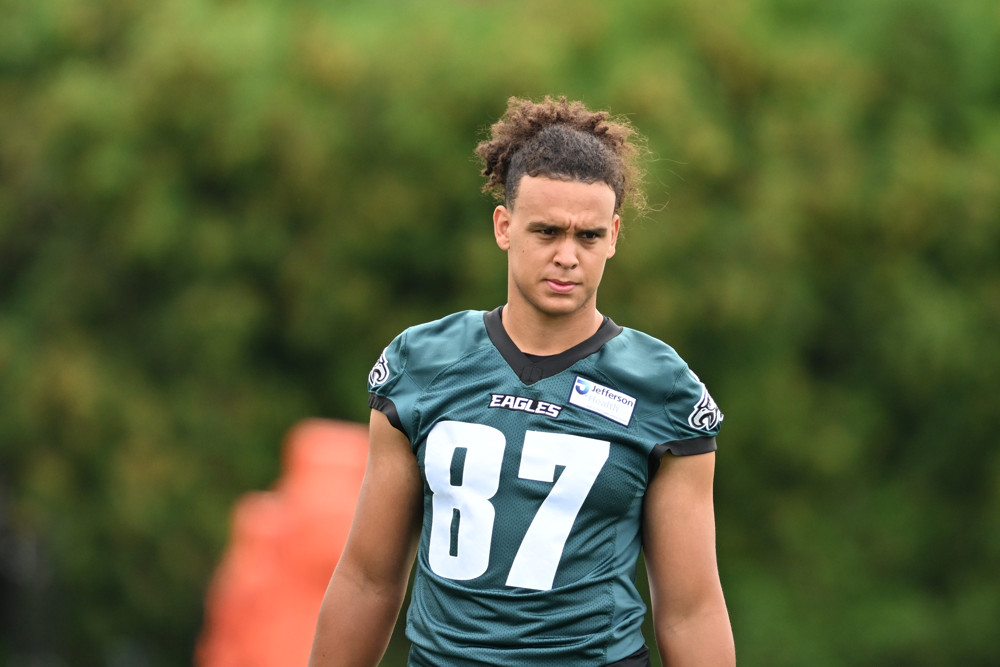 NFL JUL 30 Eagles Training Camp - Dynasty Nerds Eli Stowers WeekΒ 7Β SundayΒ InjuryΒ ReportΒ | Player Updates, Return TimelinesΒ &Β Start/SitΒ Advice